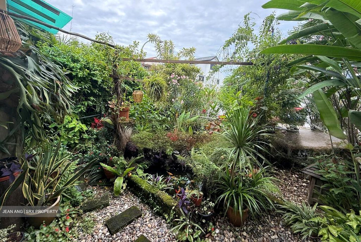 Pasir Ris Beach Park (D18), Semi-Detached #471957321